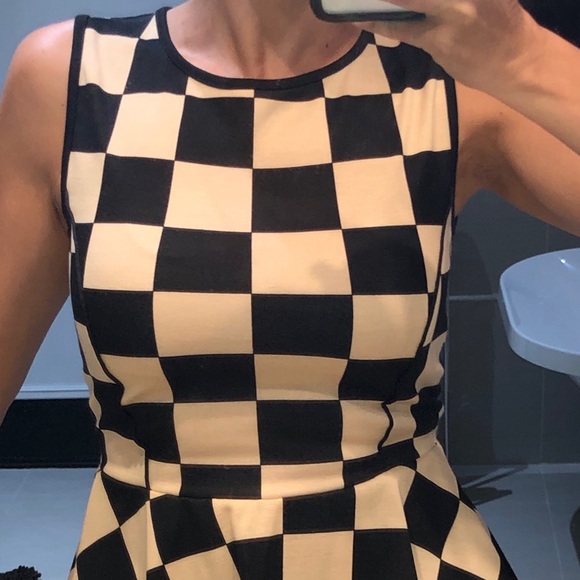 Top - Picture 6 of 6